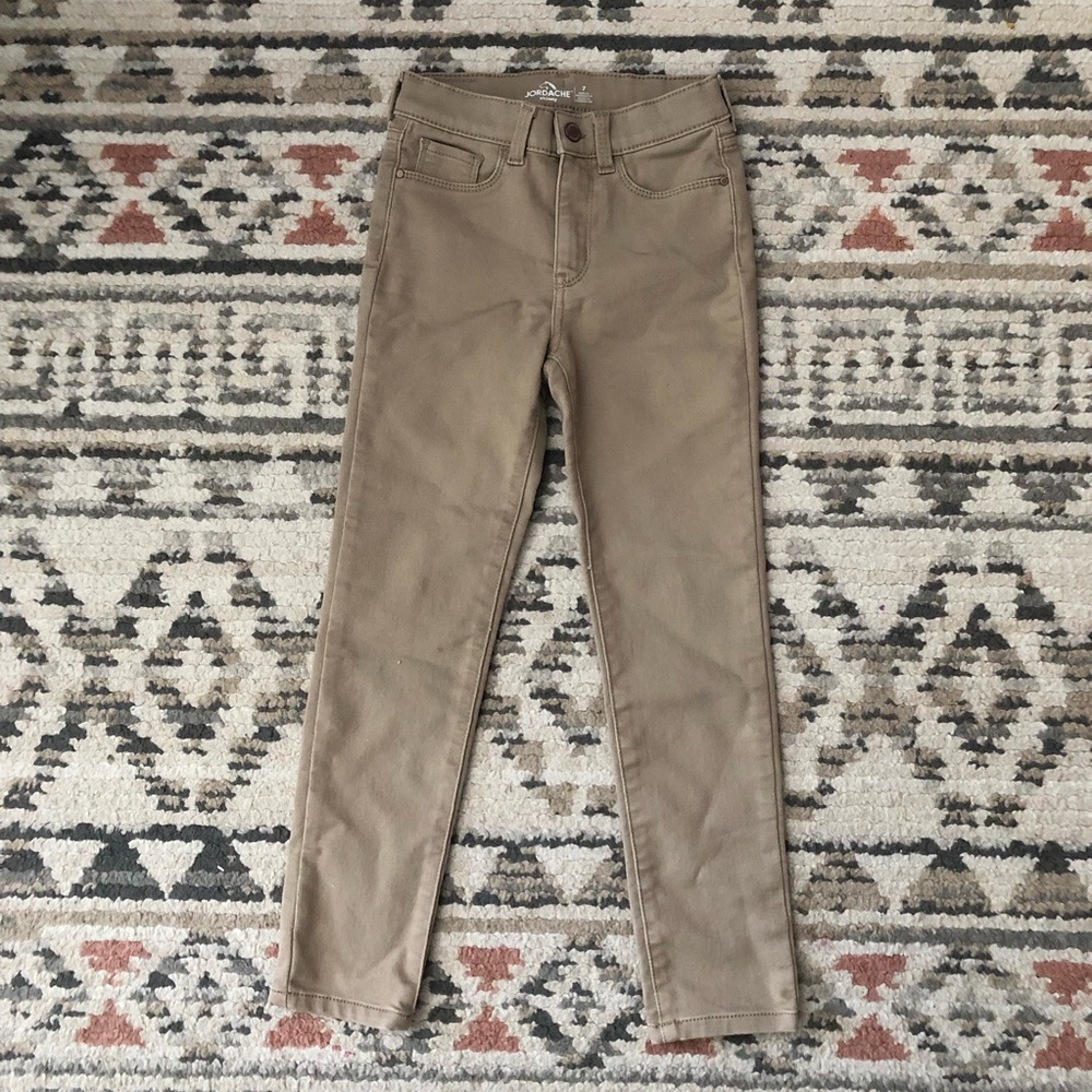☀️3/$20Jordache Tan Skinny Jeans